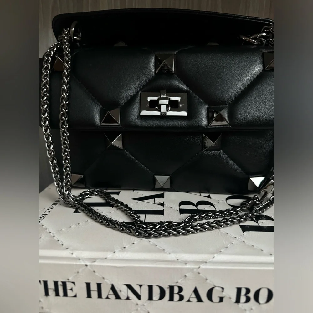Used 1x Tiffany’s & Fred Quilted And Studded Sheepskin Leather Shoulder Bag - Picture 3 of 5